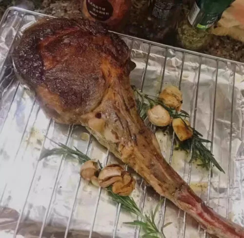 Premium Aussie Tomahawk photo review